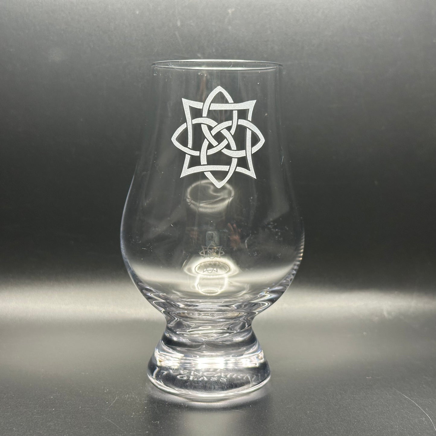 Shield Knot Glencairn
