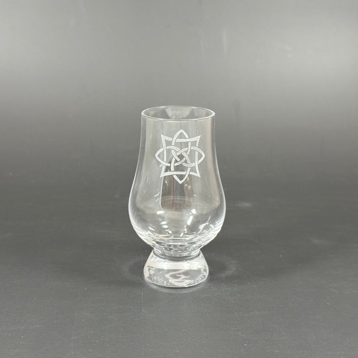 Shield Knot Wee Glencairn - Crosby Girls Crafts