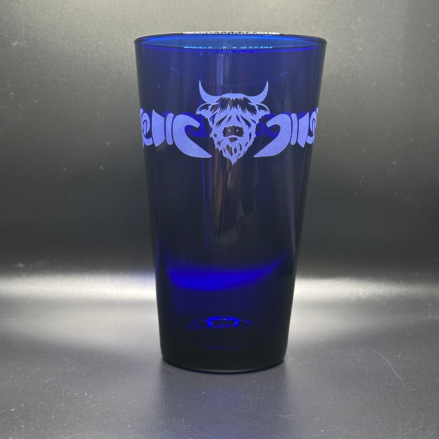 Fluffy Highland Coo Claddagh Ring with a Heart Swirl Band