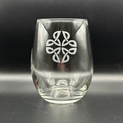 Four Corners Knot - Crosby Girls Crafts